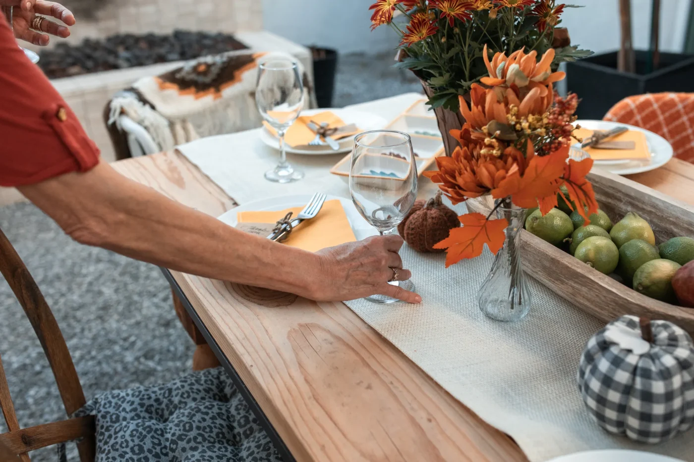 Accents That Tie the Table Together